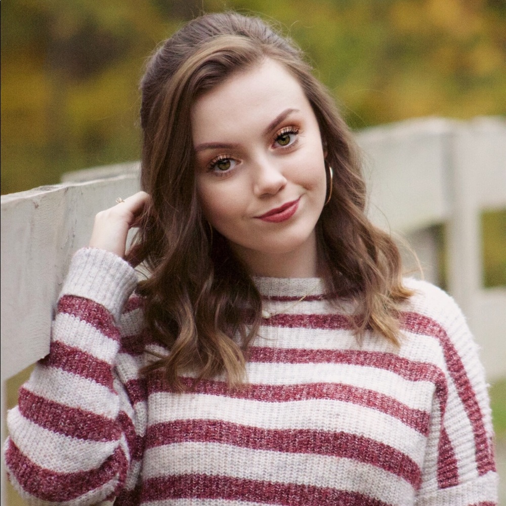 Meet your Posher, Lexie